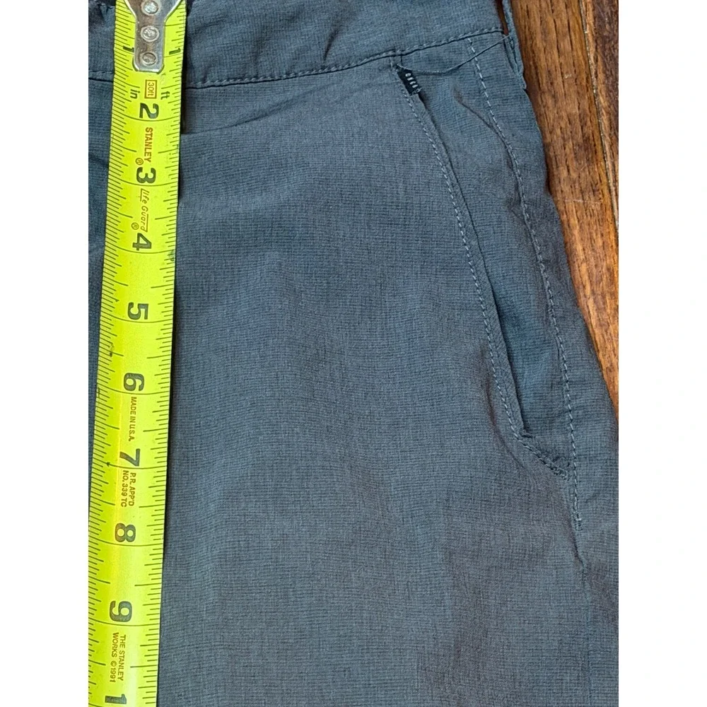 Billabong Platinum X Mens Hybrid Shorts Grey Walkshorts Size 33 Land and Water